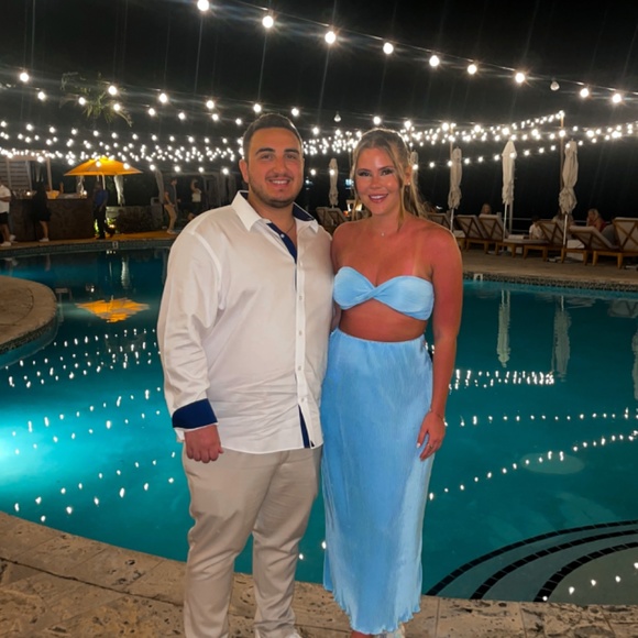 Meet your Posher, Megan - Picture 4 of 4